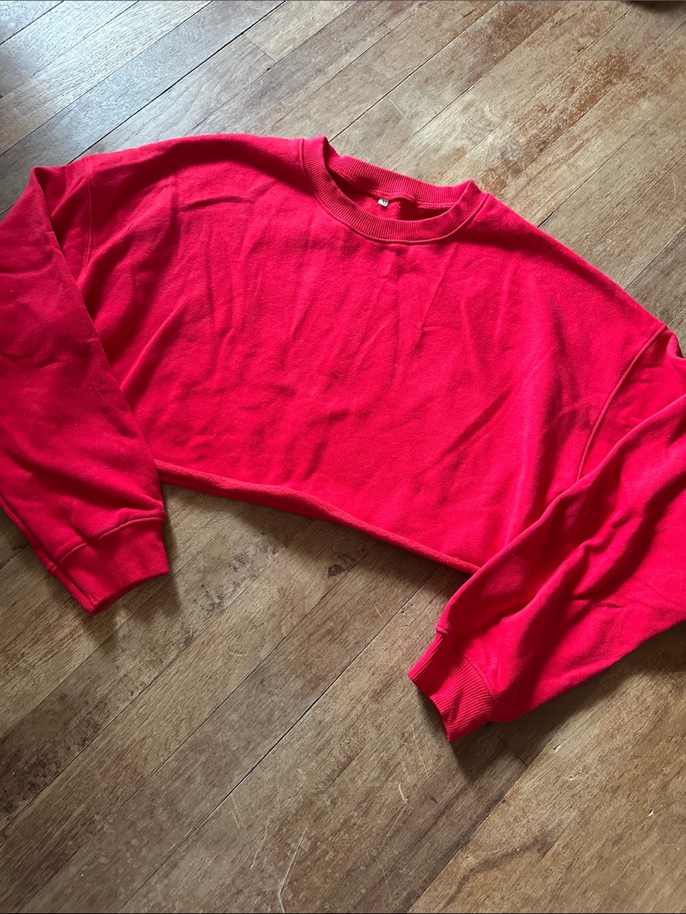 Women’s Cropped Crewneck Sweater in Bright Red - Size M
